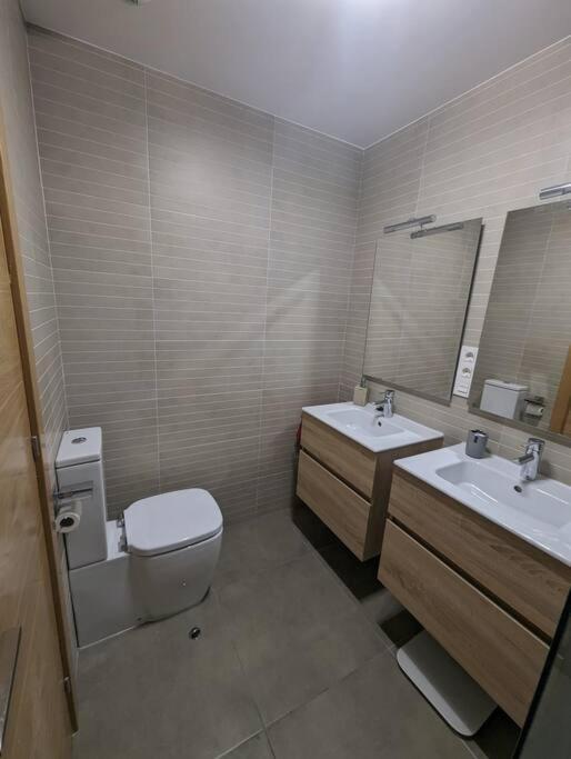 Piso Completo Y Moderno, * Burgo